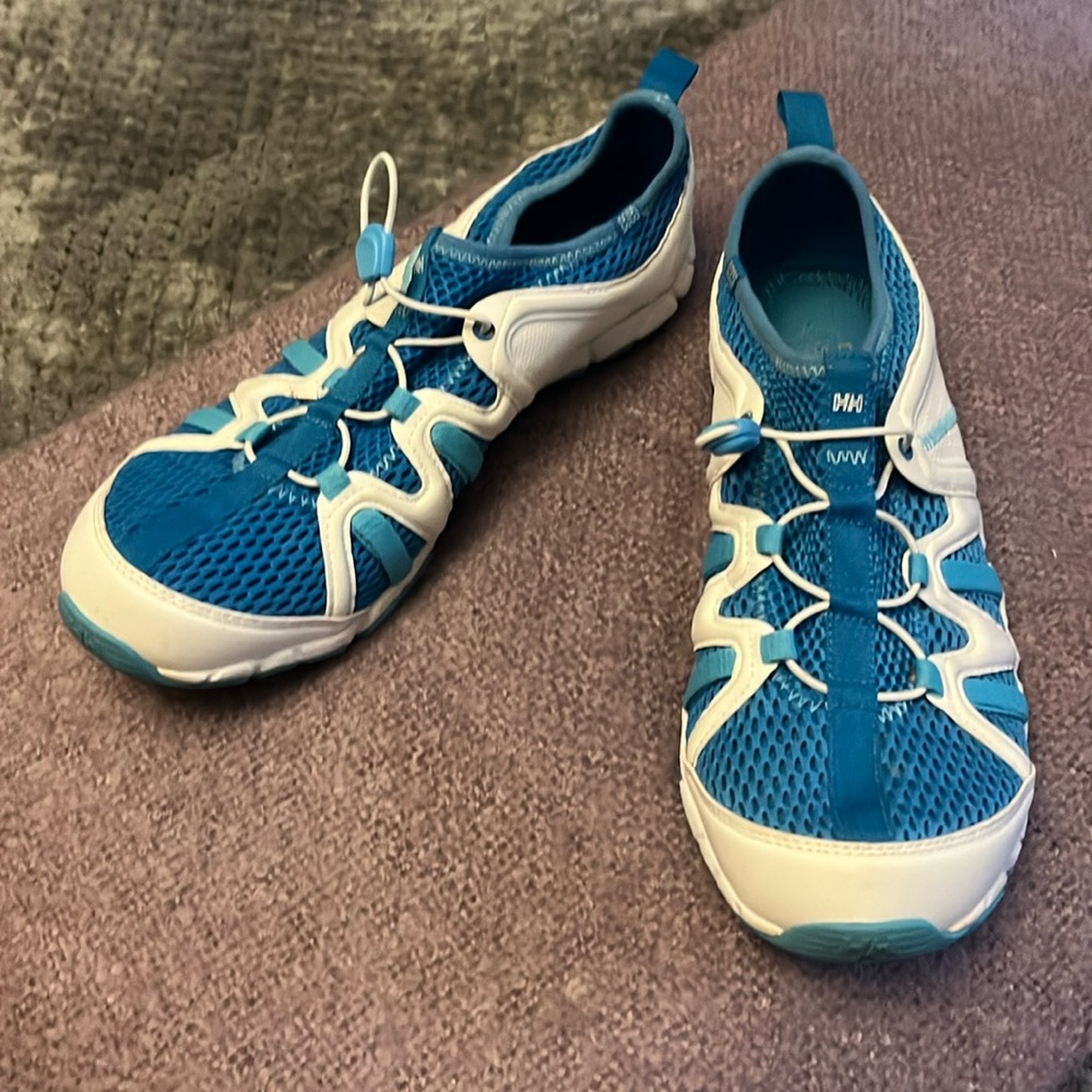 Helly Hansen, watersock shoes 9 ladies